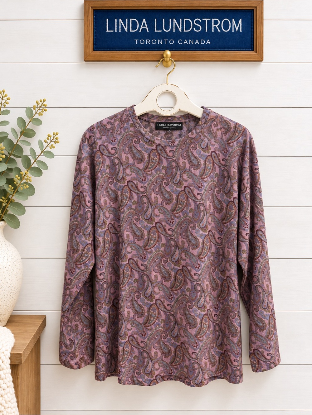 LINDA LUNDSTROM – Vintage Paisley Top – Estimated Size M